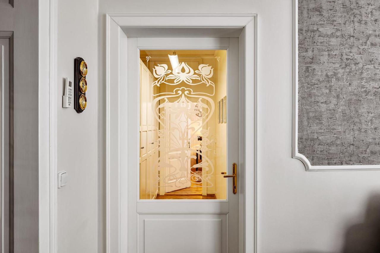Pragueone Apartment,A/C,Terrace Exterior photo